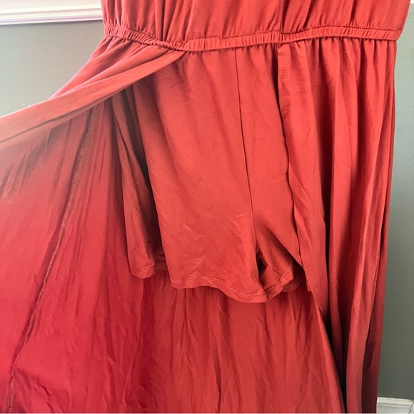 Walk-thru dress - Picture 4 of 5